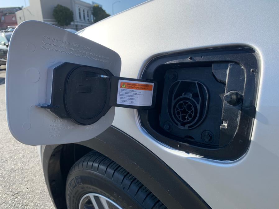 Used Kia Niro Plug-In Hybrid LXS 2020 | Green Light Auto Wholesale. Daly City, California Used Kia Niro Plug-In Hybrid LXS 2020 | Green Light Auto Wholesale. Daly City, California