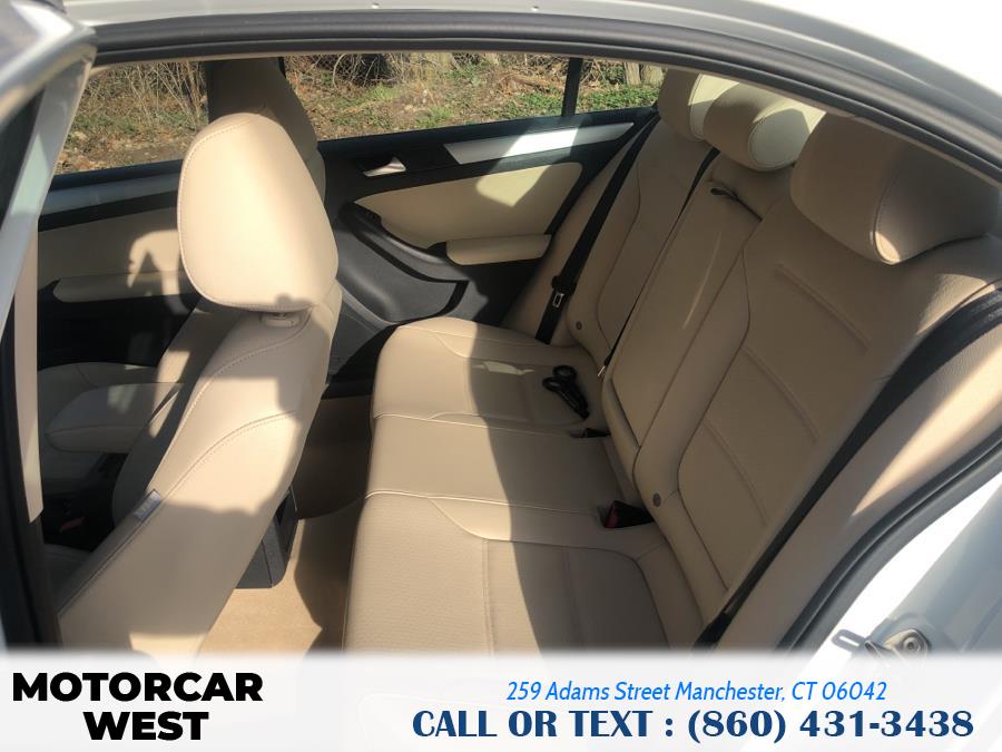 2014 Volkswagen Jetta Sedan 4dr Auto SE PZEV, available for sale in Manchester, Connecticut | Motorcar West. Manchester, Connecticut 2014 Volkswagen Jetta Sedan 4dr Auto SE PZEV, available for sale in Manchester, Connecticut | Motorcar West. Manchester, Connecticut
