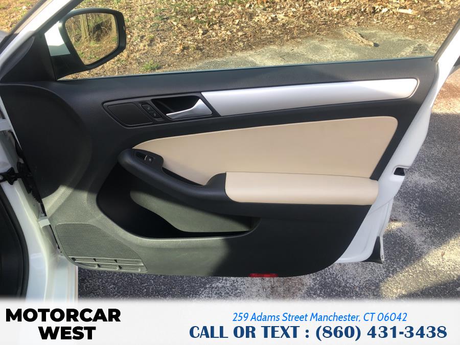 2014 Volkswagen Jetta Sedan 4dr Auto SE PZEV, available for sale in Manchester, Connecticut | Motorcar West. Manchester, Connecticut 2014 Volkswagen Jetta Sedan 4dr Auto SE PZEV, available for sale in Manchester, Connecticut | Motorcar West. Manchester, Connecticut