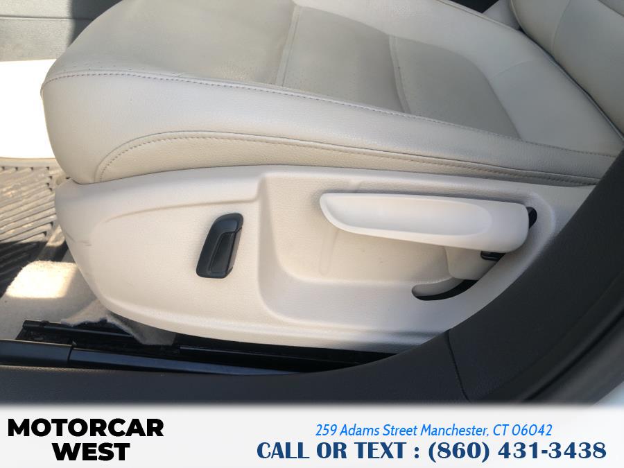 2014 Volkswagen Jetta Sedan 4dr Auto SE PZEV, available for sale in Manchester, Connecticut | Motorcar West. Manchester, Connecticut 2014 Volkswagen Jetta Sedan 4dr Auto SE PZEV, available for sale in Manchester, Connecticut | Motorcar West. Manchester, Connecticut