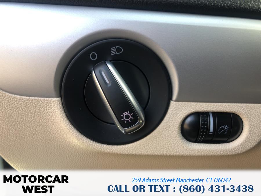 2014 Volkswagen Jetta Sedan 4dr Auto SE PZEV, available for sale in Manchester, Connecticut | Motorcar West. Manchester, Connecticut 2014 Volkswagen Jetta Sedan 4dr Auto SE PZEV, available for sale in Manchester, Connecticut | Motorcar West. Manchester, Connecticut