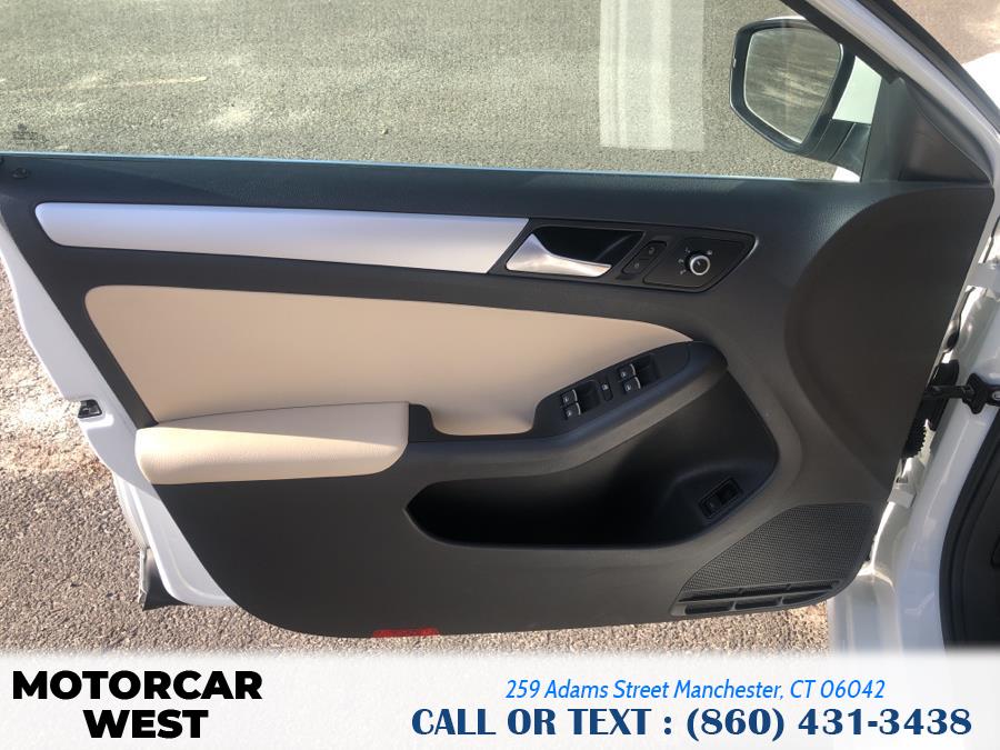 2014 Volkswagen Jetta Sedan 4dr Auto SE PZEV, available for sale in Manchester, Connecticut | Motorcar West. Manchester, Connecticut 2014 Volkswagen Jetta Sedan 4dr Auto SE PZEV, available for sale in Manchester, Connecticut | Motorcar West. Manchester, Connecticut