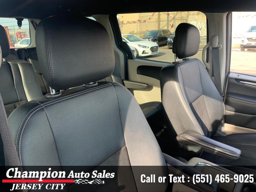Used Dodge Grand Caravan SXT Wagon 2020 | Champion Auto Sales of JC. Jersey City, New Jersey Used Dodge Grand Caravan SXT Wagon 2020 | Champion Auto Sales of JC. Jersey City, New Jersey