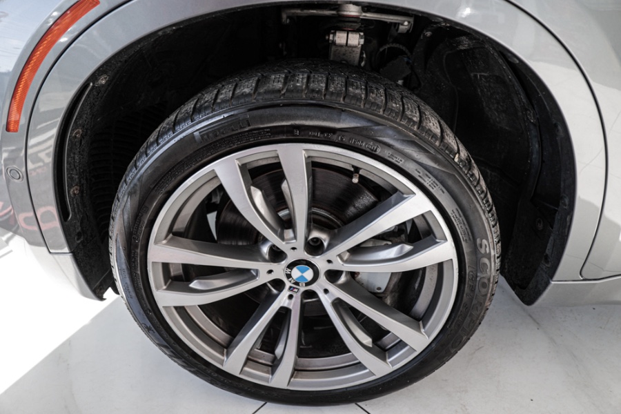 2018 BMW X6 xDrive50i Sports Activity Coupe, available for sale in ELMONT, New York | 26 Motors Long Island. ELMONT, New York 2018 BMW X6 xDrive50i Sports Activity Coupe, available for sale in ELMONT, New York | 26 Motors Long Island. ELMONT, New York