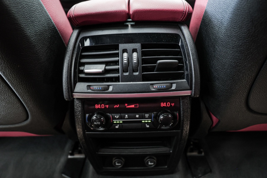 2018 BMW X6 xDrive50i Sports Activity Coupe, available for sale in ELMONT, New York | 26 Motors Long Island. ELMONT, New York 2018 BMW X6 xDrive50i Sports Activity Coupe, available for sale in ELMONT, New York | 26 Motors Long Island. ELMONT, New York
