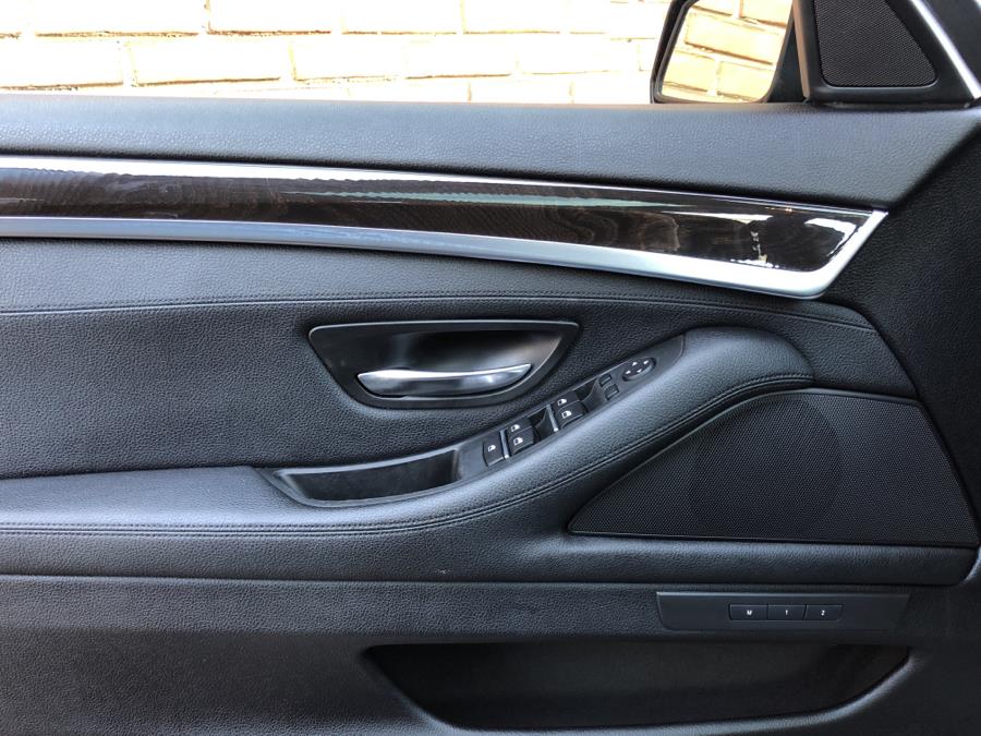 2014 BMW 5 Series 4dr Sdn 528i xDrive AWD, available for sale in Waterbury, Connecticut | National Auto Brokers, Inc.. Waterbury, Connecticut 2014 BMW 5 Series 4dr Sdn 528i xDrive AWD, available for sale in Waterbury, Connecticut | National Auto Brokers, Inc.. Waterbury, Connecticut