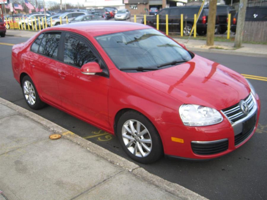 2010 Volkswagen Jetta Limited Edition PZEV 4dr Sedan 5M, available for sale in Massapequa, New York | Rite Choice Auto Inc.. Massapequa, New York 2010 Volkswagen Jetta Limited Edition PZEV 4dr Sedan 5M, available for sale in Massapequa, New York | Rite Choice Auto Inc.. Massapequa, New York