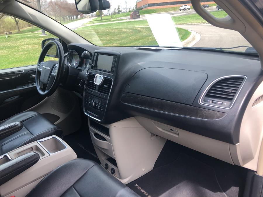 2013 Chrysler Town & Country 4dr Wgn Touring-L, available for sale in Beavercreek, Ohio | Wholesale Direct Motors. Beavercreek, Ohio 2013 Chrysler Town & Country 4dr Wgn Touring-L, available for sale in Beavercreek, Ohio | Wholesale Direct Motors. Beavercreek, Ohio
