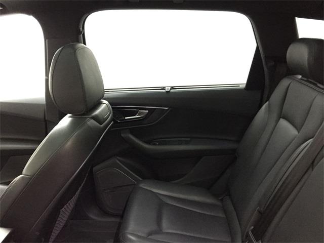 Used Audi Q7 3.0T Premium Plus 2018 | Eastchester Motor Cars. Bronx, New York Used Audi Q7 3.0T Premium Plus 2018 | Eastchester Motor Cars. Bronx, New York