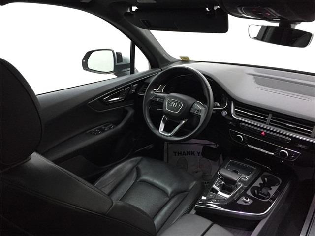 Used Audi Q7 3.0T Premium Plus 2018 | Eastchester Motor Cars. Bronx, New York Used Audi Q7 3.0T Premium Plus 2018 | Eastchester Motor Cars. Bronx, New York