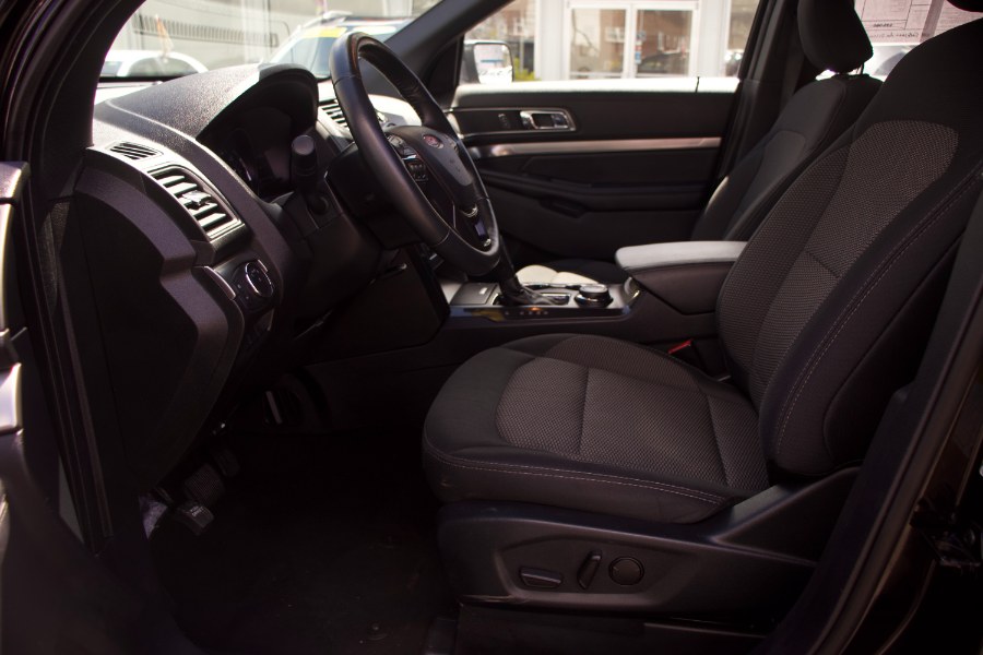 Used Ford Explorer XLT 4WD 2019 | Route 27 Auto Mall. Linden, New Jersey Used Ford Explorer XLT 4WD 2019 | Route 27 Auto Mall. Linden, New Jersey