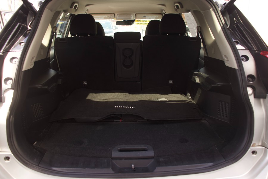 2020 Nissan Rogue FWD SV, available for sale in Linden, New Jersey | Route 27 Auto Mall. Linden, New Jersey 2020 Nissan Rogue FWD SV, available for sale in Linden, New Jersey | Route 27 Auto Mall. Linden, New Jersey