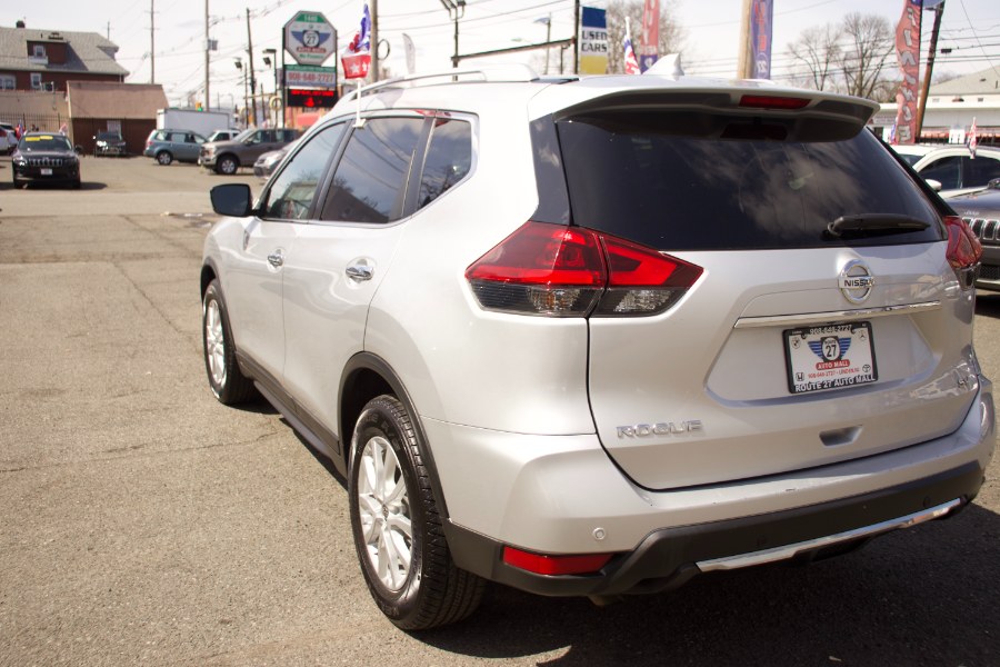 2020 Nissan Rogue FWD SV, available for sale in Linden, New Jersey | Route 27 Auto Mall. Linden, New Jersey 2020 Nissan Rogue FWD SV, available for sale in Linden, New Jersey | Route 27 Auto Mall. Linden, New Jersey