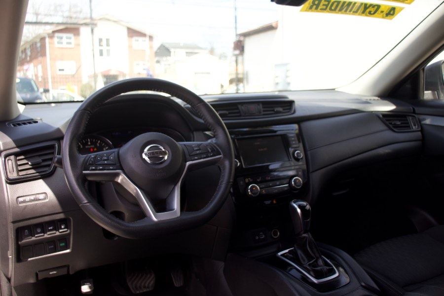 2020 Nissan Rogue FWD SV, available for sale in Linden, New Jersey | Route 27 Auto Mall. Linden, New Jersey 2020 Nissan Rogue FWD SV, available for sale in Linden, New Jersey | Route 27 Auto Mall. Linden, New Jersey