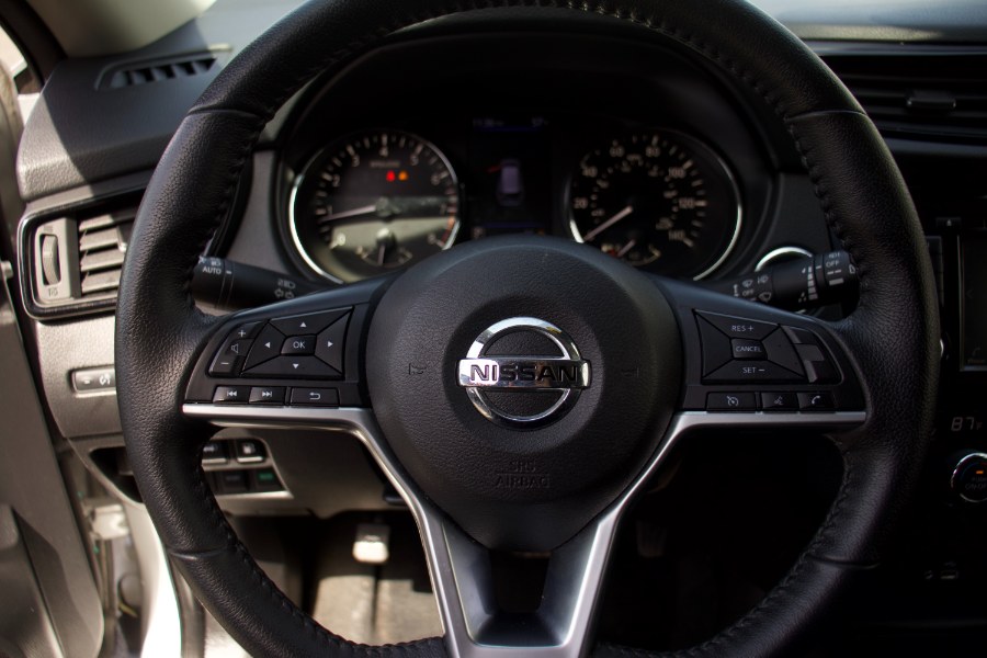 2020 Nissan Rogue FWD SV, available for sale in Linden, New Jersey | Route 27 Auto Mall. Linden, New Jersey 2020 Nissan Rogue FWD SV, available for sale in Linden, New Jersey | Route 27 Auto Mall. Linden, New Jersey
