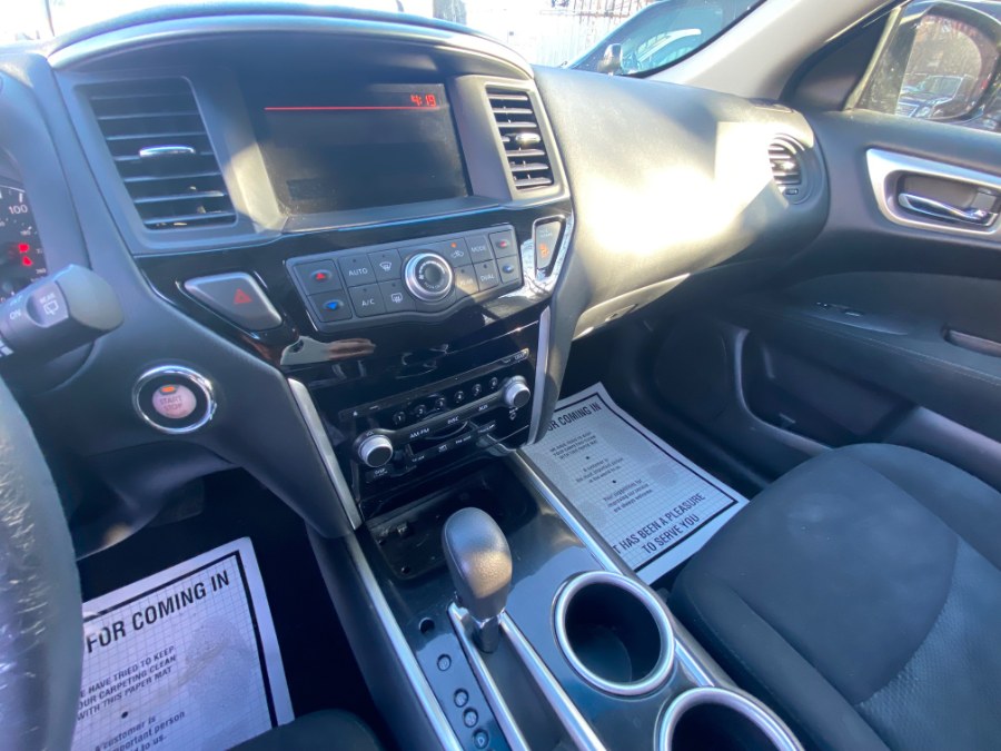 Used Nissan Pathfinder 2WD 4dr S 2016 | Wide World Inc. Brooklyn, New York Used Nissan Pathfinder 2WD 4dr S 2016 | Wide World Inc. Brooklyn, New York