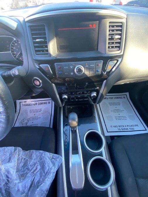 Used Nissan Pathfinder 2WD 4dr S 2016 | Wide World Inc. Brooklyn, New York Used Nissan Pathfinder 2WD 4dr S 2016 | Wide World Inc. Brooklyn, New York