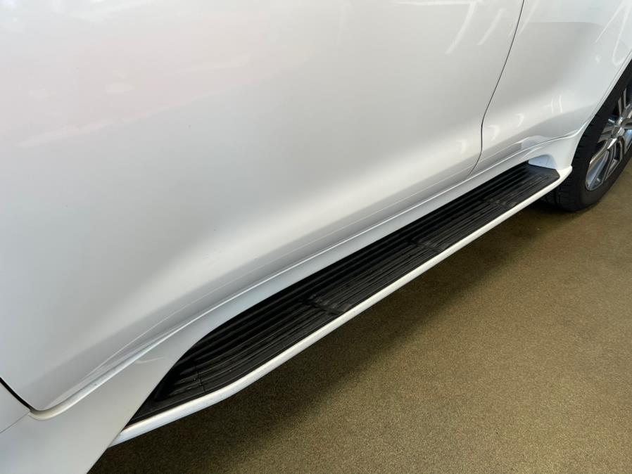 2016 Lexus LX 570 4WD 4dr, available for sale in Inwood, New York | 5 Towns Drive. Inwood, New York 2016 Lexus LX 570 4WD 4dr, available for sale in Inwood, New York | 5 Towns Drive. Inwood, New York