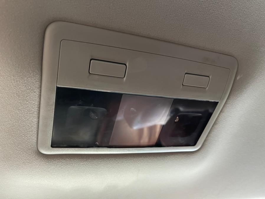 2016 Lexus LX 570 4WD 4dr, available for sale in Inwood, New York | 5 Towns Drive. Inwood, New York 2016 Lexus LX 570 4WD 4dr, available for sale in Inwood, New York | 5 Towns Drive. Inwood, New York