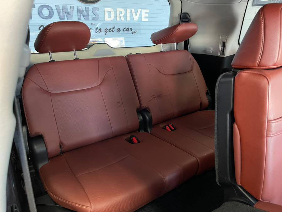 2016 Lexus LX 570 4WD 4dr, available for sale in Inwood, New York | 5 Towns Drive. Inwood, New York 2016 Lexus LX 570 4WD 4dr, available for sale in Inwood, New York | 5 Towns Drive. Inwood, New York