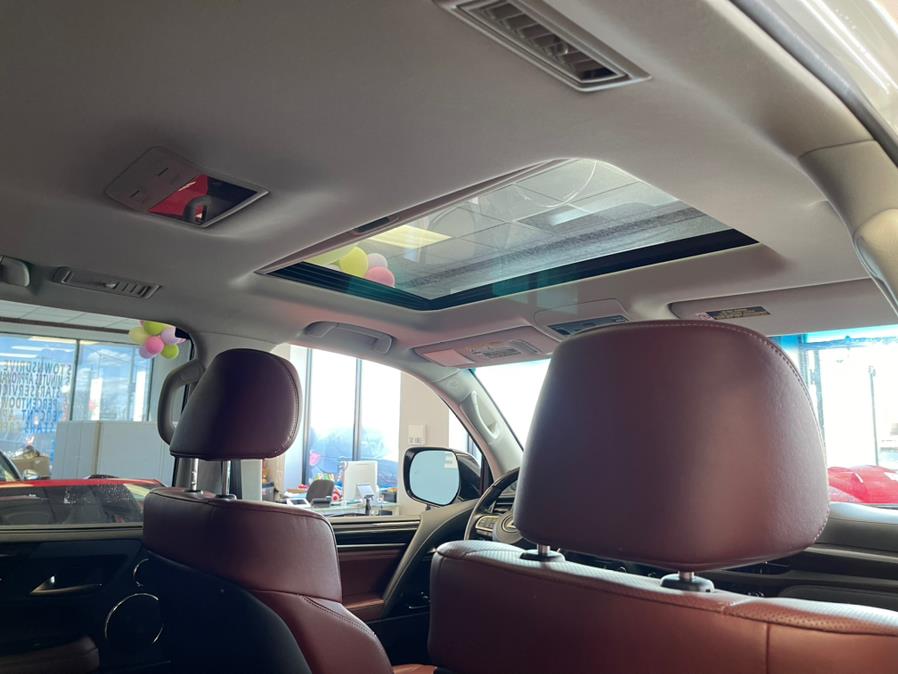 2016 Lexus LX 570 4WD 4dr, available for sale in Inwood, New York | 5 Towns Drive. Inwood, New York 2016 Lexus LX 570 4WD 4dr, available for sale in Inwood, New York | 5 Towns Drive. Inwood, New York