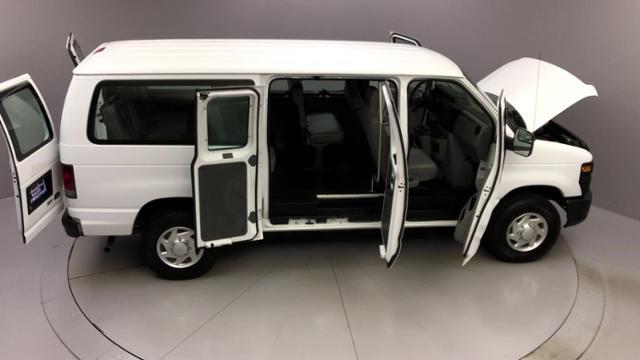 2013 Ford Econoline E-250 Recreational, available for sale in Naugatuck, Connecticut | J&M Automotive Sls&Svc LLC. Naugatuck, Connecticut 2013 Ford Econoline E-250 Recreational, available for sale in Naugatuck, Connecticut | J&M Automotive Sls&Svc LLC. Naugatuck, Connecticut