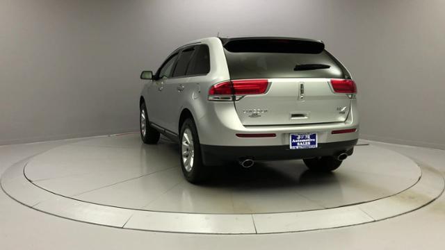 2014 Lincoln Mkx AWD 4dr, available for sale in Naugatuck, Connecticut | J&M Automotive Sls&Svc LLC. Naugatuck, Connecticut 2014 Lincoln Mkx AWD 4dr, available for sale in Naugatuck, Connecticut | J&M Automotive Sls&Svc LLC. Naugatuck, Connecticut