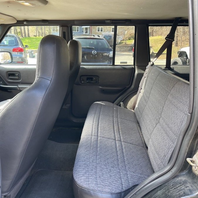 2001 Jeep Cherokee 4dr Sport 4WD, available for sale in Naugatuck, Connecticut | Riverside Motorcars, LLC. Naugatuck, Connecticut 2001 Jeep Cherokee 4dr Sport 4WD, available for sale in Naugatuck, Connecticut | Riverside Motorcars, LLC. Naugatuck, Connecticut