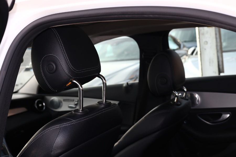 2015 Mercedes-Benz C-Class 4dr Sdn C300 Luxury 4MATIC, available for sale in Jamaica, New York | Hillside Auto Mall Inc.. Jamaica, New York 2015 Mercedes-Benz C-Class 4dr Sdn C300 Luxury 4MATIC, available for sale in Jamaica, New York | Hillside Auto Mall Inc.. Jamaica, New York