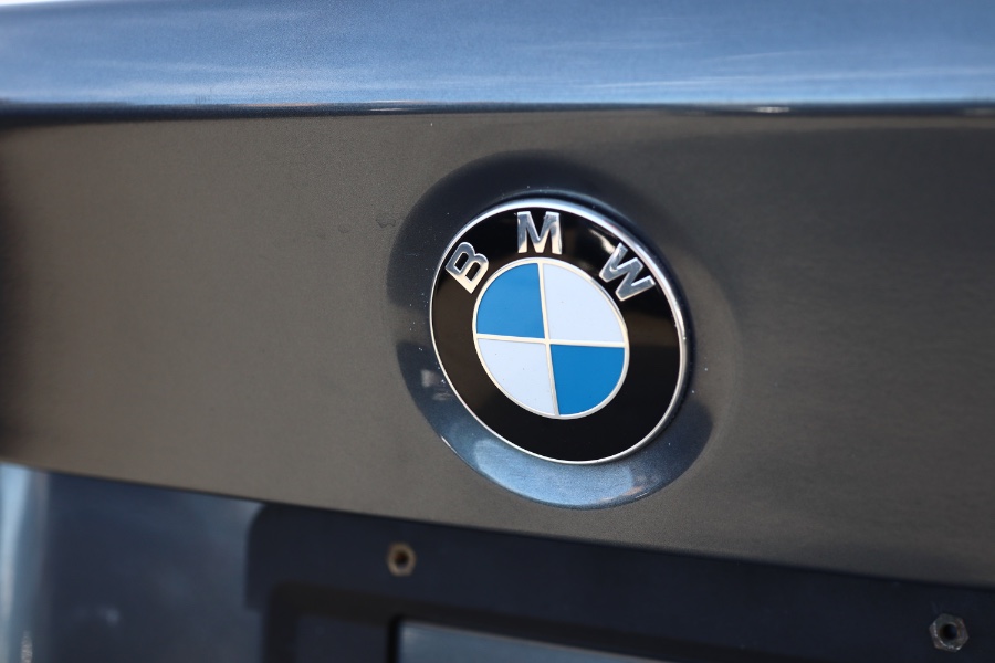 2014 BMW 3 Series 4dr Sdn 320i xDrive AWD, available for sale in Jamaica, New York | Hillside Auto Mall Inc.. Jamaica, New York 2014 BMW 3 Series 4dr Sdn 320i xDrive AWD, available for sale in Jamaica, New York | Hillside Auto Mall Inc.. Jamaica, New York