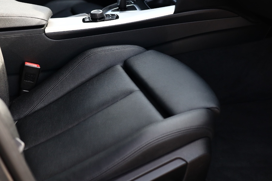 2014 BMW 3 Series 4dr Sdn 320i xDrive AWD, available for sale in Jamaica, New York | Hillside Auto Mall Inc.. Jamaica, New York 2014 BMW 3 Series 4dr Sdn 320i xDrive AWD, available for sale in Jamaica, New York | Hillside Auto Mall Inc.. Jamaica, New York