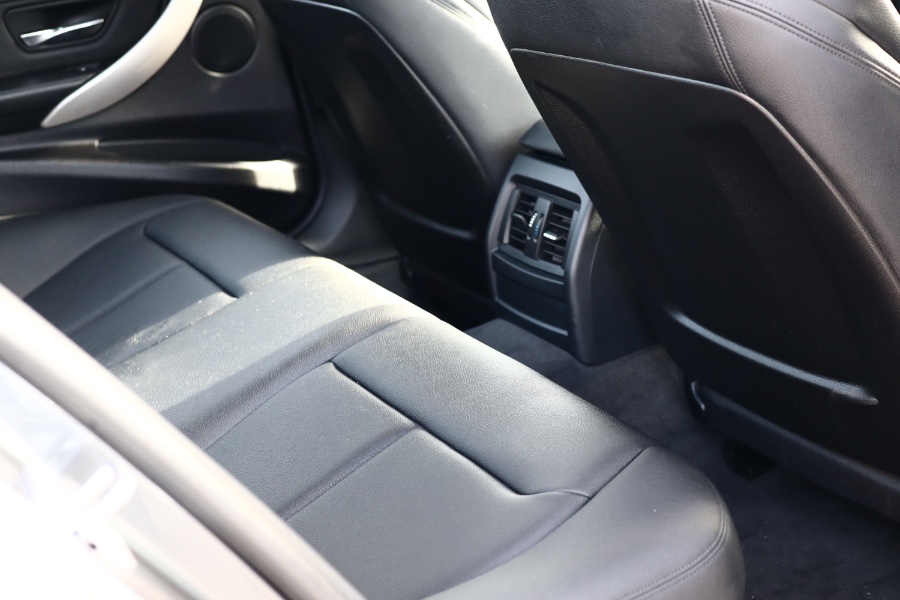 2014 BMW 3 Series 4dr Sdn 320i xDrive AWD, available for sale in Jamaica, New York | Hillside Auto Mall Inc.. Jamaica, New York 2014 BMW 3 Series 4dr Sdn 320i xDrive AWD, available for sale in Jamaica, New York | Hillside Auto Mall Inc.. Jamaica, New York