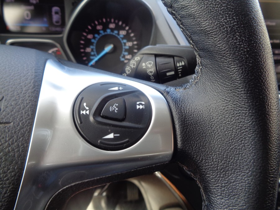 2015 Ford Escape 4WD 4dr Titanium, available for sale in Valley Stream, New York | NY Auto Traders. Valley Stream, New York 2015 Ford Escape 4WD 4dr Titanium, available for sale in Valley Stream, New York | NY Auto Traders. Valley Stream, New York