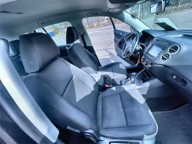 2015 Volkswagen Tiguan S, available for sale in Stratford, Connecticut | Wiz Leasing Inc. Stratford, Connecticut 2015 Volkswagen Tiguan S, available for sale in Stratford, Connecticut | Wiz Leasing Inc. Stratford, Connecticut