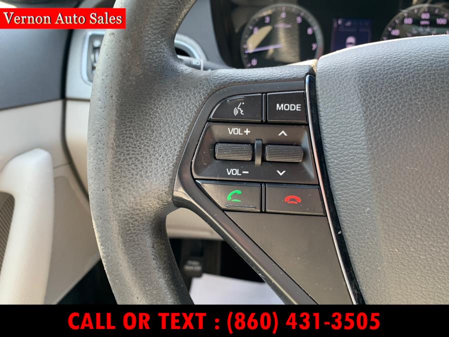 2017 Hyundai Sonata 2.4L PZEV, available for sale in Manchester, Connecticut | Vernon Auto Sale & Service. Manchester, Connecticut 2017 Hyundai Sonata 2.4L PZEV, available for sale in Manchester, Connecticut | Vernon Auto Sale & Service. Manchester, Connecticut