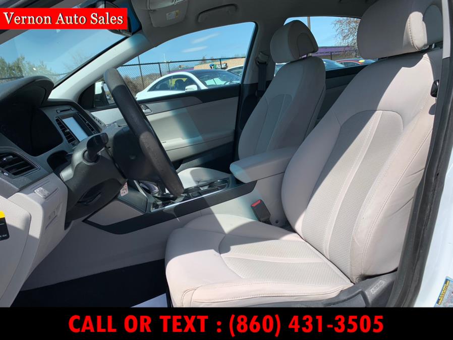 2017 Hyundai Sonata 2.4L PZEV, available for sale in Manchester, Connecticut | Vernon Auto Sale & Service. Manchester, Connecticut 2017 Hyundai Sonata 2.4L PZEV, available for sale in Manchester, Connecticut | Vernon Auto Sale & Service. Manchester, Connecticut