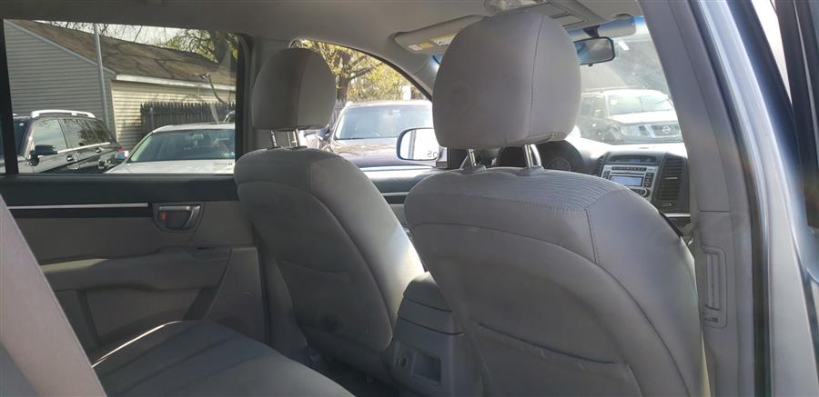 2008 Hyundai Santa Fe FWD 4dr Auto GLS, available for sale in Little Ferry, New Jersey | Victoria Preowned Autos Inc. Little Ferry, New Jersey 2008 Hyundai Santa Fe FWD 4dr Auto GLS, available for sale in Little Ferry, New Jersey | Victoria Preowned Autos Inc. Little Ferry, New Jersey