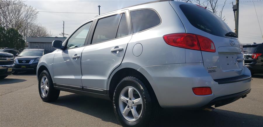 2008 Hyundai Santa Fe FWD 4dr Auto GLS, available for sale in Little Ferry, New Jersey | Victoria Preowned Autos Inc. Little Ferry, New Jersey 2008 Hyundai Santa Fe FWD 4dr Auto GLS, available for sale in Little Ferry, New Jersey | Victoria Preowned Autos Inc. Little Ferry, New Jersey
