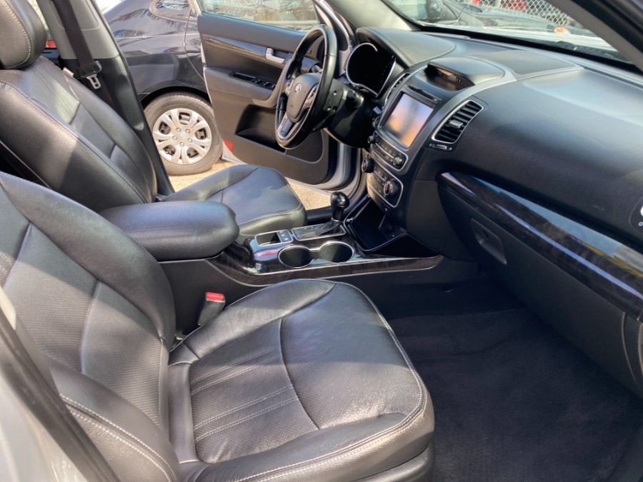 2014 Kia Sorento AWD 4dr V6 SX, available for sale in Middle Village, New York | Middle Village Motors . Middle Village, New York 2014 Kia Sorento AWD 4dr V6 SX, available for sale in Middle Village, New York | Middle Village Motors . Middle Village, New York