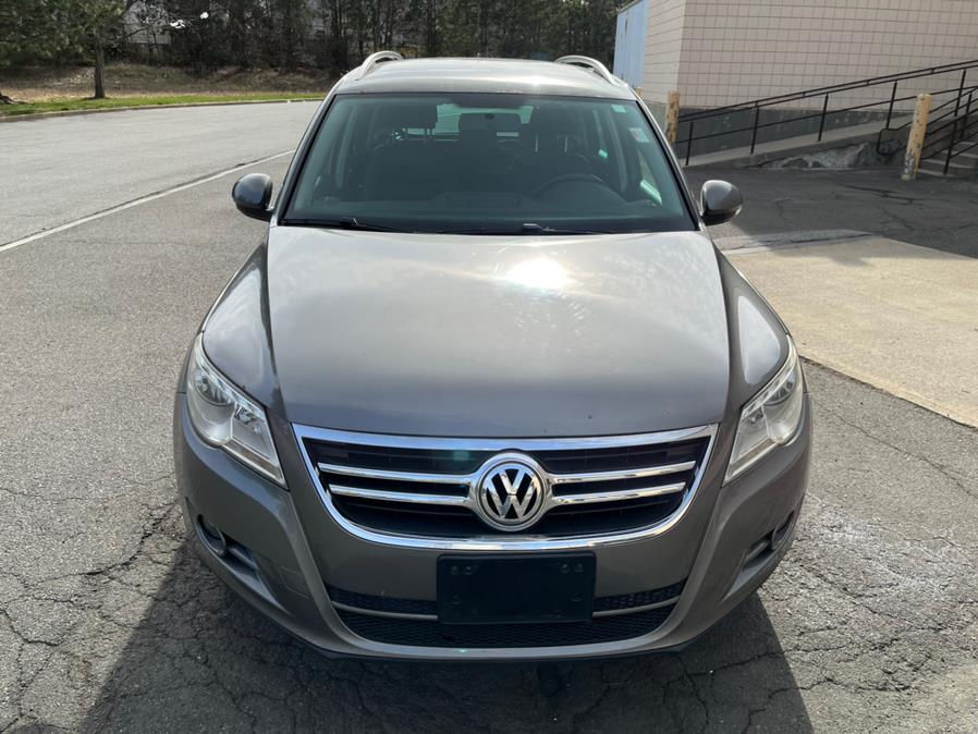 2011 Volkswagen Tiguan 4WD 4dr SE 4Motion, available for sale in Revere, Massachusetts | Wonderland Auto. Revere, Massachusetts 2011 Volkswagen Tiguan 4WD 4dr SE 4Motion, available for sale in Revere, Massachusetts | Wonderland Auto. Revere, Massachusetts