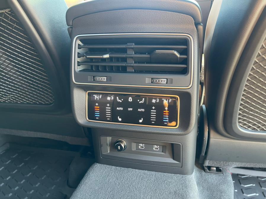 2021 Audi RS Q8 4.0 TFSI quattro, available for sale in South Windsor, Connecticut | Mike And Tony Auto Sales, Inc. South Windsor, Connecticut 2021 Audi RS Q8 4.0 TFSI quattro, available for sale in South Windsor, Connecticut | Mike And Tony Auto Sales, Inc. South Windsor, Connecticut