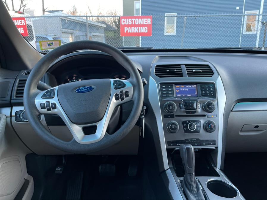 Used Ford Explorer 4WD 4dr Base 2011 | Auto Haus of Irvington Corp. Irvington , New Jersey