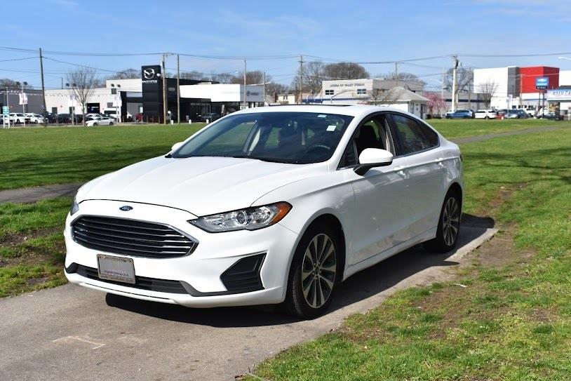 Used Ford Fusion SE 2020 | Certified Performance Motors. Valley Stream, New York