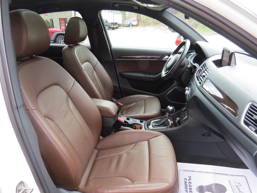 Used Audi Q3 2.0T quattro Prestige AWD 4dr SUV 2016 | Lake City Exports Inc. Auburn, Maine Used Audi Q3 2.0T quattro Prestige AWD 4dr SUV 2016 | Lake City Exports Inc. Auburn, Maine