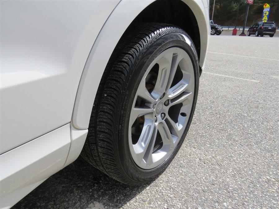 Used Audi Q3 2.0T quattro Prestige AWD 4dr SUV 2016 | Lake City Exports Inc. Auburn, Maine Used Audi Q3 2.0T quattro Prestige AWD 4dr SUV 2016 | Lake City Exports Inc. Auburn, Maine