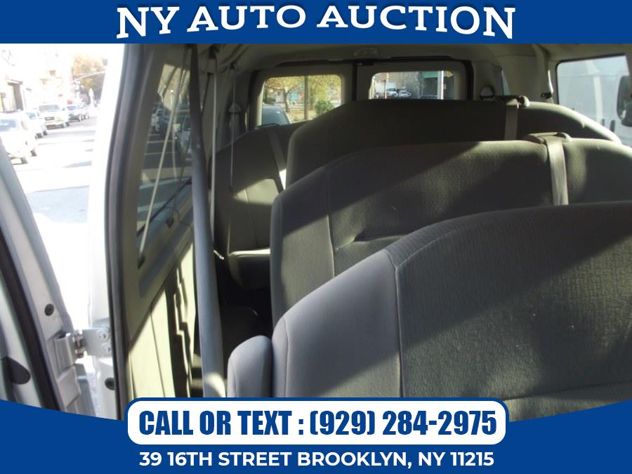2011 Ford Econoline Wagon E-350 SUPER DUTY EXT, available for sale in Brooklyn, New York | NY Auto Auction. Brooklyn, New York 2011 Ford Econoline Wagon E-350 SUPER DUTY EXT, available for sale in Brooklyn, New York | NY Auto Auction. Brooklyn, New York