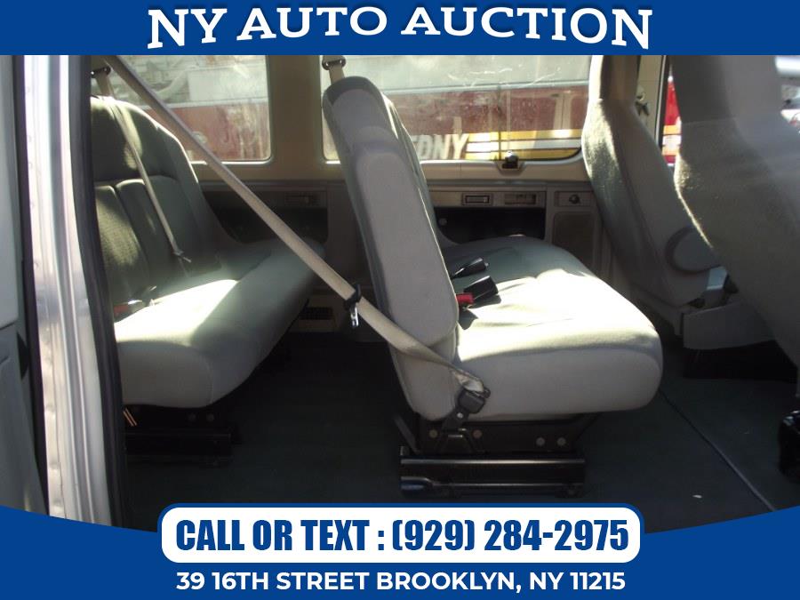 2011 Ford Econoline Wagon E-350 SUPER DUTY EXT, available for sale in Brooklyn, New York | NY Auto Auction. Brooklyn, New York 2011 Ford Econoline Wagon E-350 SUPER DUTY EXT, available for sale in Brooklyn, New York | NY Auto Auction. Brooklyn, New York