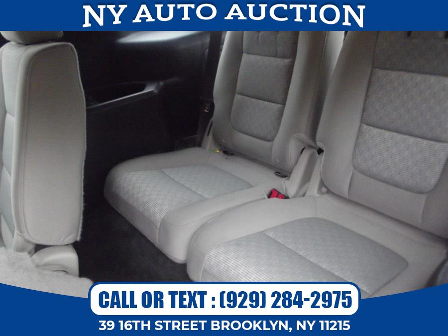 2013 Ford Explorer 4WD 4dr XLT, available for sale in Brooklyn, New York | NY Auto Auction. Brooklyn, New York 2013 Ford Explorer 4WD 4dr XLT, available for sale in Brooklyn, New York | NY Auto Auction. Brooklyn, New York