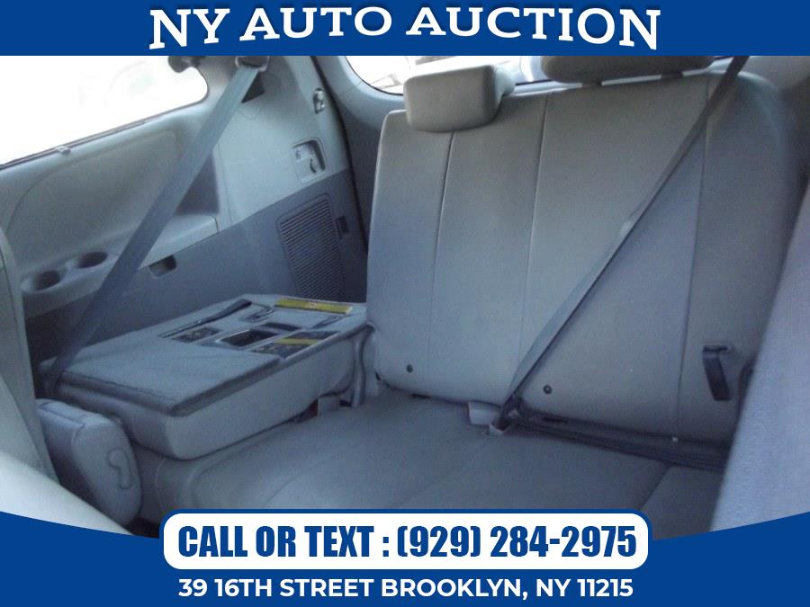 2013 Toyota Sienna XLE, available for sale in Brooklyn, New York | NY Auto Auction. Brooklyn, New York 2013 Toyota Sienna XLE, available for sale in Brooklyn, New York | NY Auto Auction. Brooklyn, New York