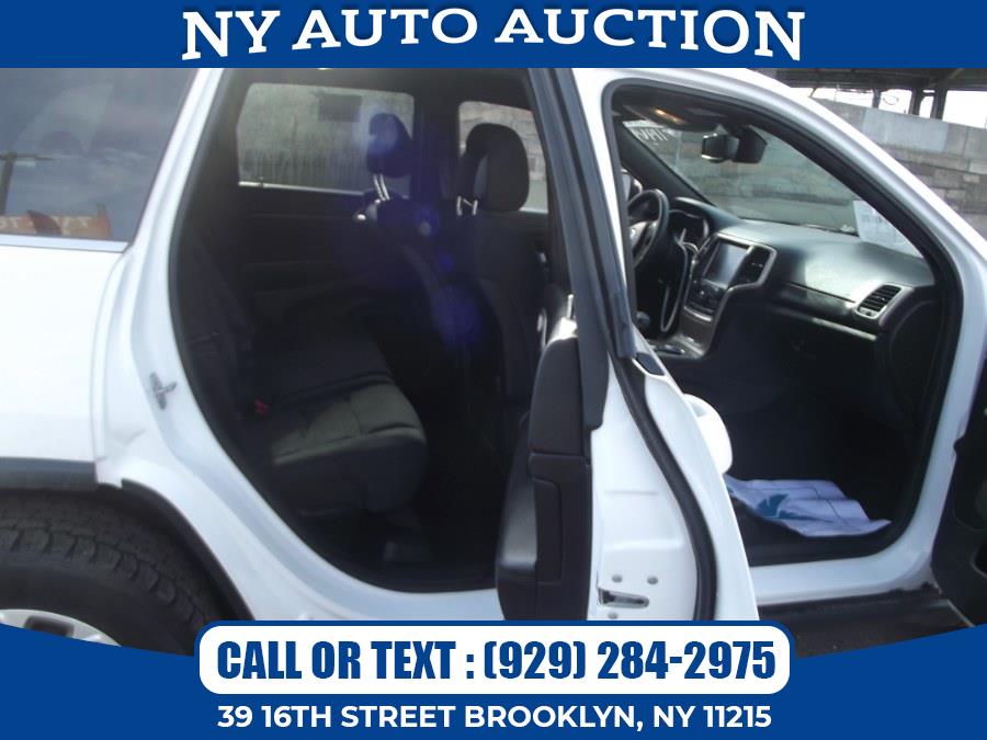 2014 Jeep Grand Cherokee 4WD 4dr Laredo, available for sale in Brooklyn, New York | NY Auto Auction. Brooklyn, New York 2014 Jeep Grand Cherokee 4WD 4dr Laredo, available for sale in Brooklyn, New York | NY Auto Auction. Brooklyn, New York